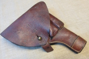 Revolverin Nagan kotelo