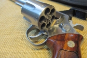 Smith&Wesson mod .629-1 .44mag 8" + kainalokotelo